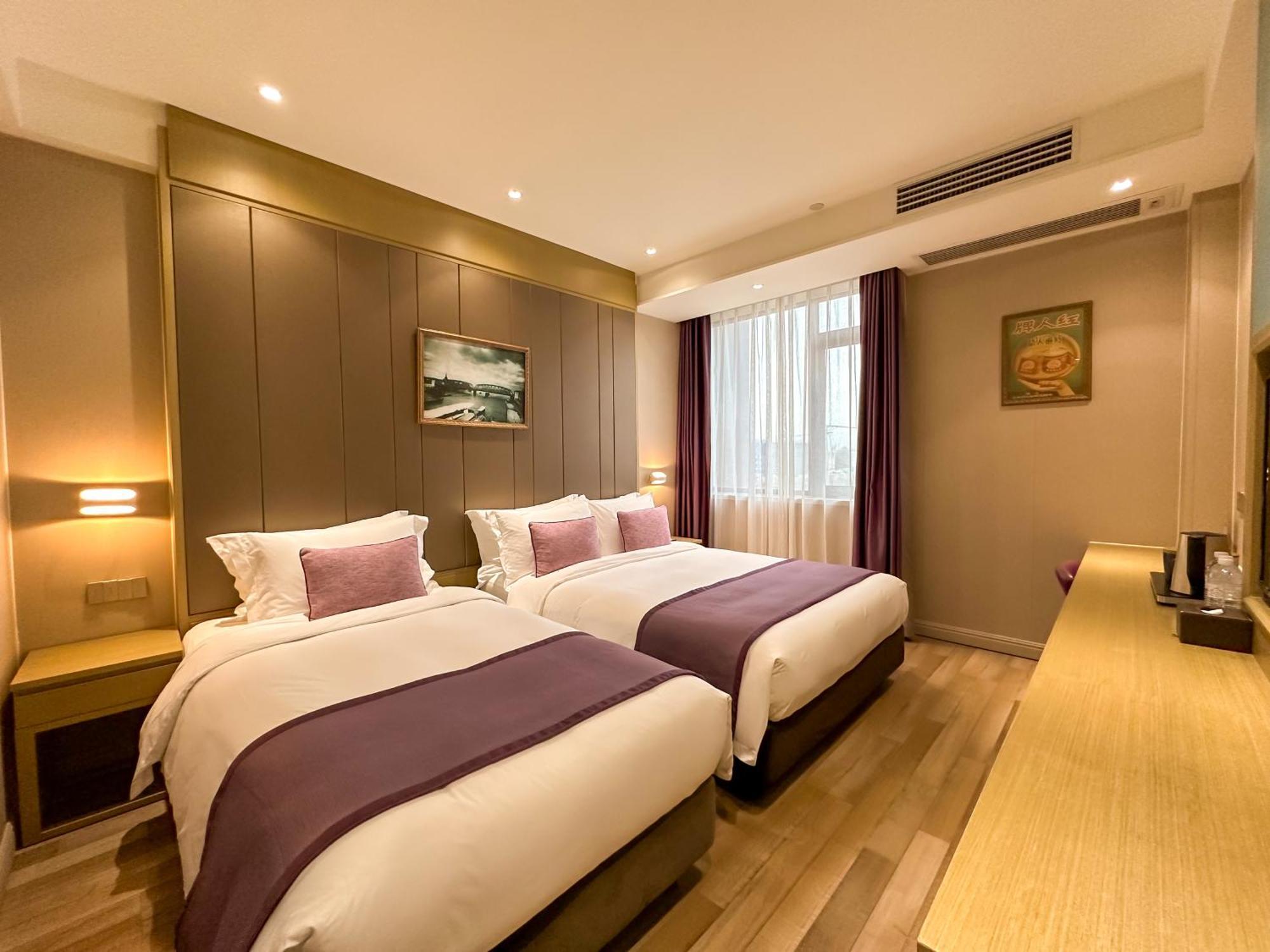 Shanghai-Deco Hotel-Free Shuttle Bus To Pudong Airport And Disneyland Exterior photo