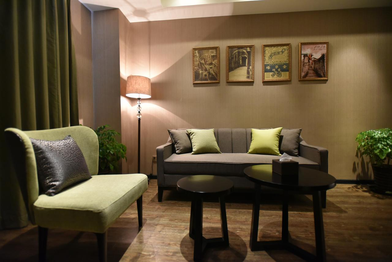 Shanghai-Deco Hotel-Free Shuttle Bus To Pudong Airport And Disneyland Exterior photo